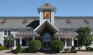 SUPER 8 BY WYNDHAM Website